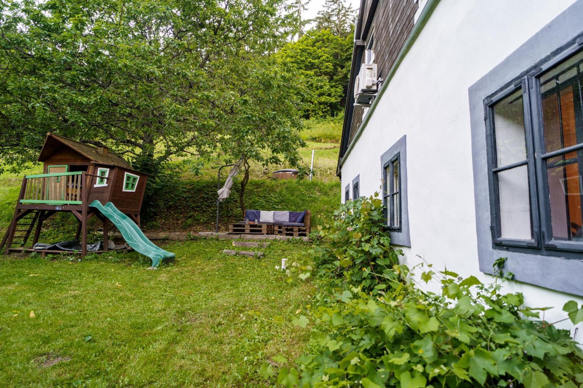 Banská Štiavnica Apartmany Pod Klingerom מראה חיצוני תמונה
